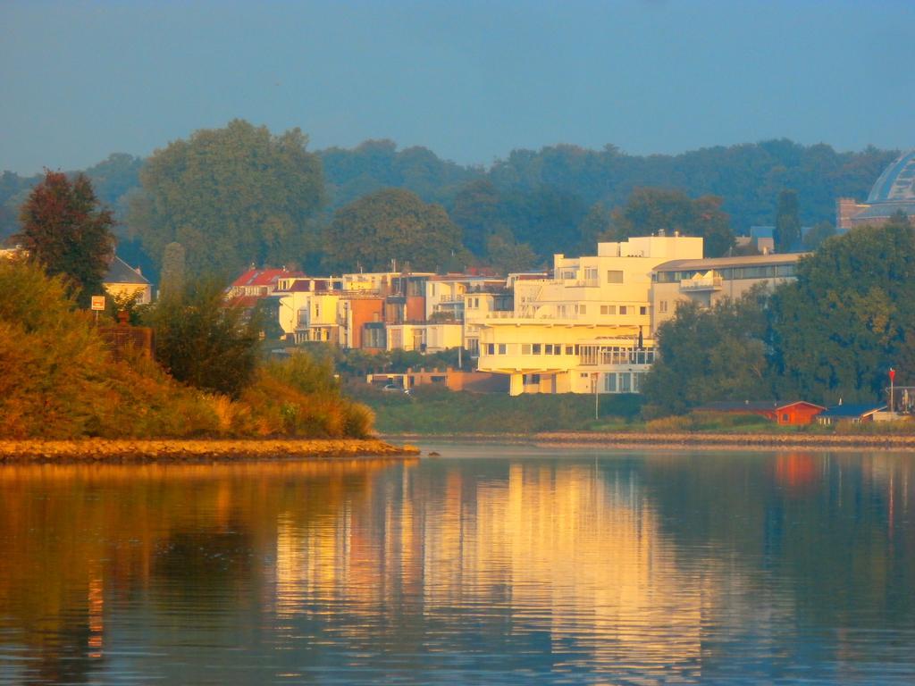 Drijfpaleis Hotel Arnhem